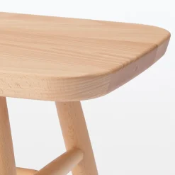 Outlet Muji Banc en hêtre massif à pieds arrondis