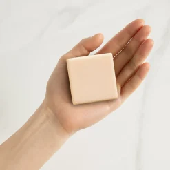 Online Muji Barre nettoyante visage hydratante vegan  format voyage