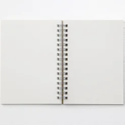 Muji Carnet double spirale en papier recyclé A6