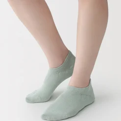 Outlet Muji Chaussettes basses à angle droit femme