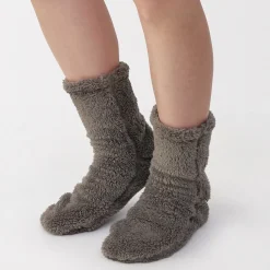 Online Muji Chaussettes d'intérieur en polyester recyclé et molleton Boa pour femme