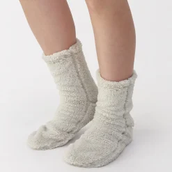 Online Muji Chaussettes d'intérieur en polyester recyclé et molleton Boa pour femme
