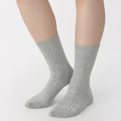 Outlet Muji Chaussettes en maille torsadée à angle droit