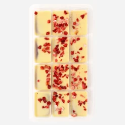 Best Muji Chocolats blancs fourrés à la fraise