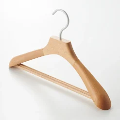 Clearance Muji Cintre en hêtre One Colour