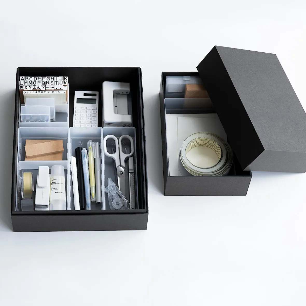 Clearance Muji Corbeille PP avec séparateur 1 ‐ 10x10x4cm