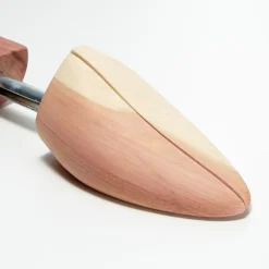 Clearance Muji Embauchoirs en bois de cèdre 36‐39 (Lot de 2)