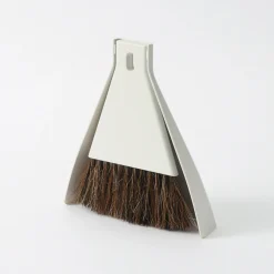 Sale Muji Ensemble pelle + balayette à main