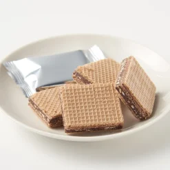 Sale Muji Gaufrettes parfum chocolat aux éclats de cacahuètes