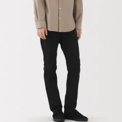 Outlet Muji Jean slim en denim extensible pour homme ‐ Noir
