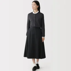 Discount Muji Jupe midi plissée et évasée en sergé de coton mélangé pour femme