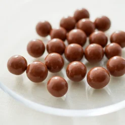 New Muji Noisettes enrobées de chocolat au lait
