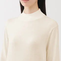 New Muji Pull col montant en laine à fine maille femme