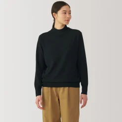 New Muji Pull col montant en laine à fine maille femme