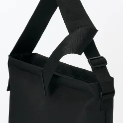 New Muji Sac à bandoulière large en polyester recyclé Noir