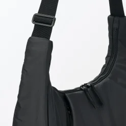 Online Muji Sac à bandoulière rembourré et déperlant en nylon recyclé