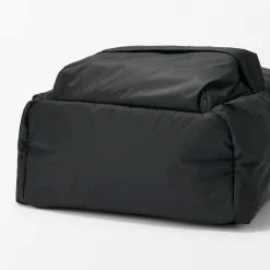 Discount Muji Sac à dos rembourré et déperlant en nylon recyclé