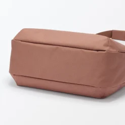 Outlet Muji Sac à main déperlant, porté à l'épaule ou en bandoulière