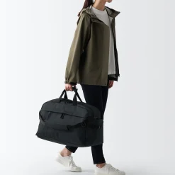 Online Muji Sac Boston pliable et déperlant en polyester recyclé