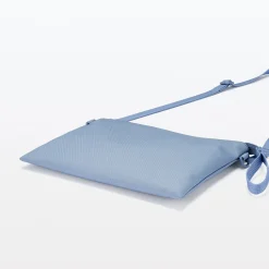 Discount Muji Sacoche à bandoulière déperlante détachable.
