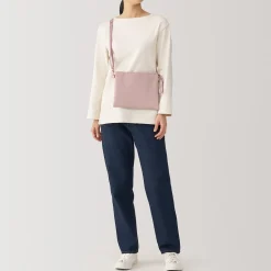 Discount Muji Sacoche à bandoulière déperlante détachable.