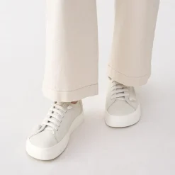 Outlet Muji Sneakers basses en cuir pour femme