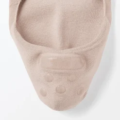 Clearance Muji Socquettes fines invisibles avec grip au talon pour femme Brun pâle