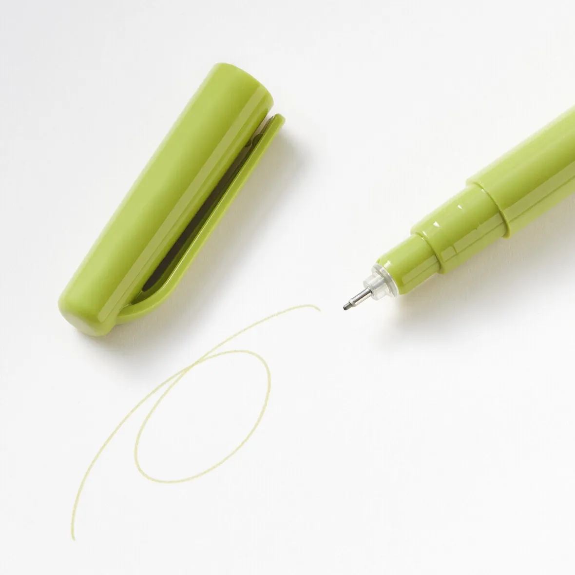 Best Muji Stylo à encre à base d’eau, pointe fine - 0,5 mm, Vert Olive