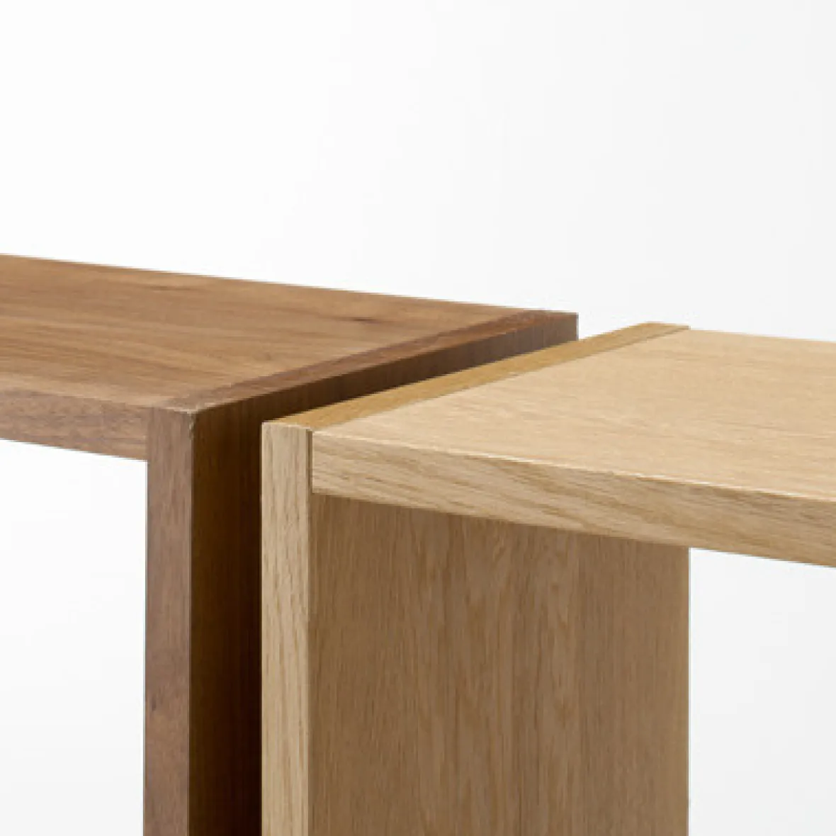 Outlet Muji Étagère large en noyer ‐ 2 niveaux (Dont Eco‐part. 1,80 €)