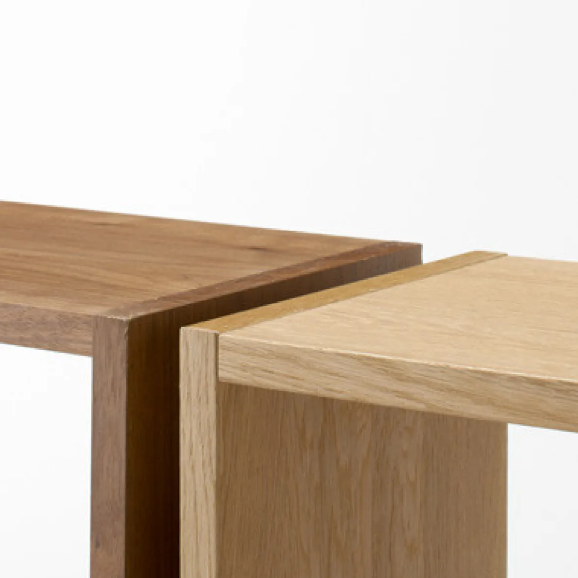 Outlet Muji Étagère étroite en noyer ‐ 3 niveaux (Dont Eco‐part. 1,80 €)