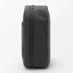 Discount Muji Trousse de maquillage à poser en nylon texturé