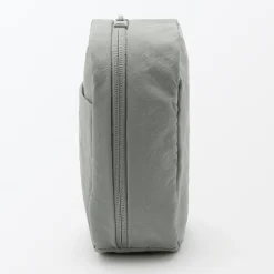 Discount Muji Trousse de maquillage à poser en nylon texturé