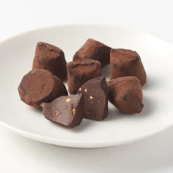 Muji Truffes fantaisie au cacao et à la noisette