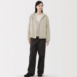 Outlet Muji Veste à capuche déperlante et compacte en nylon pour femme